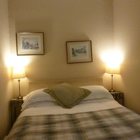 하이드 The Maples B&B 객실 사진